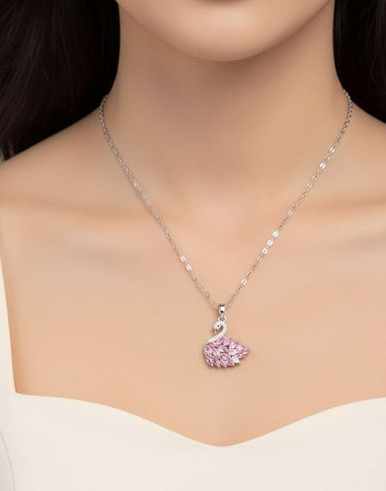 Swarovski Elegant Swan Necklace