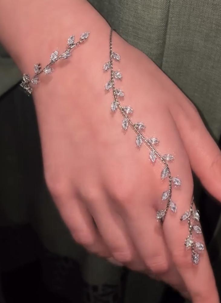 Cubic Zirconia Leaf-Shaped Hand Chain Bracelet