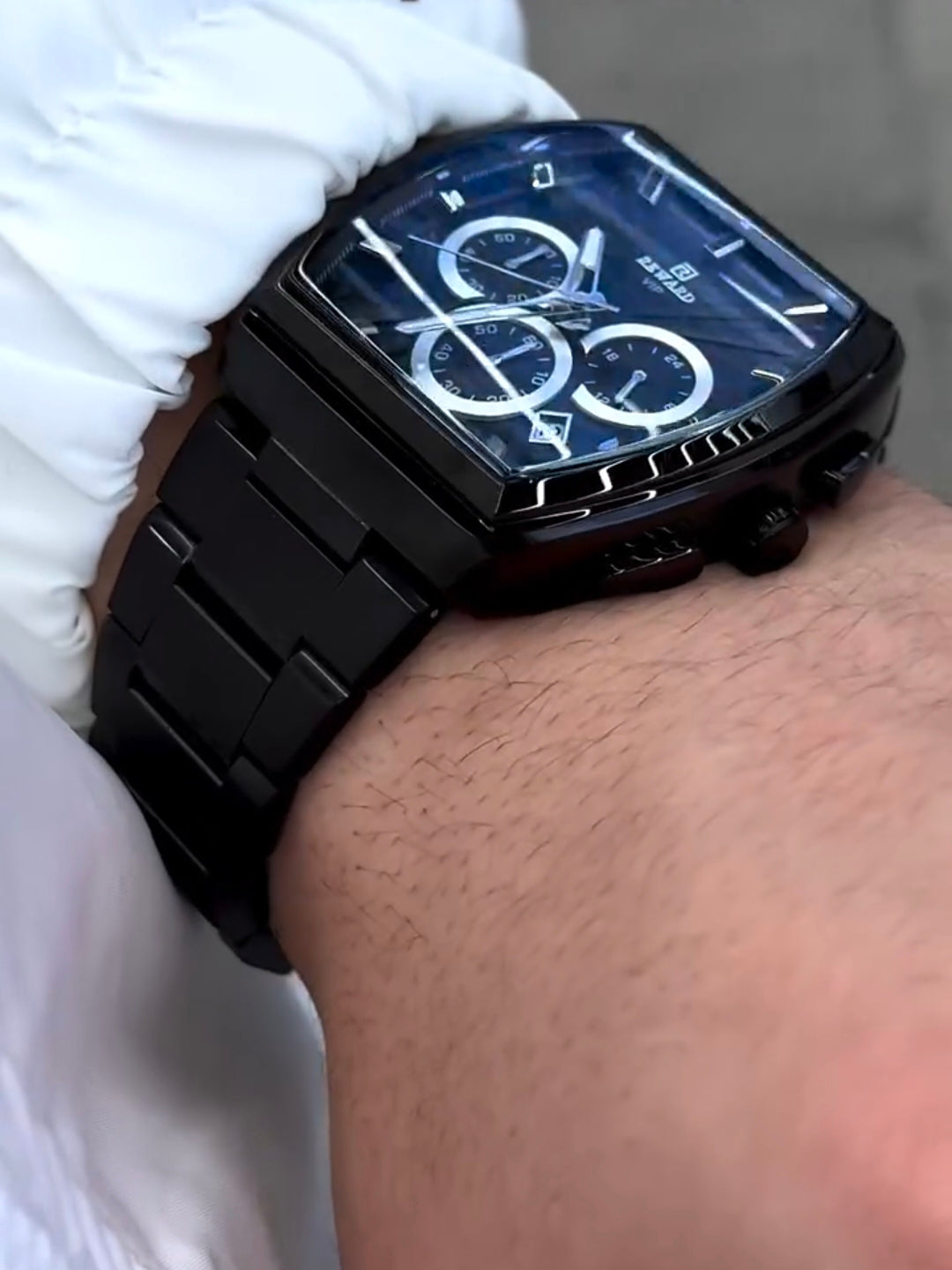 Reward VIP Watch — BLACK RECTANGULAR CASE