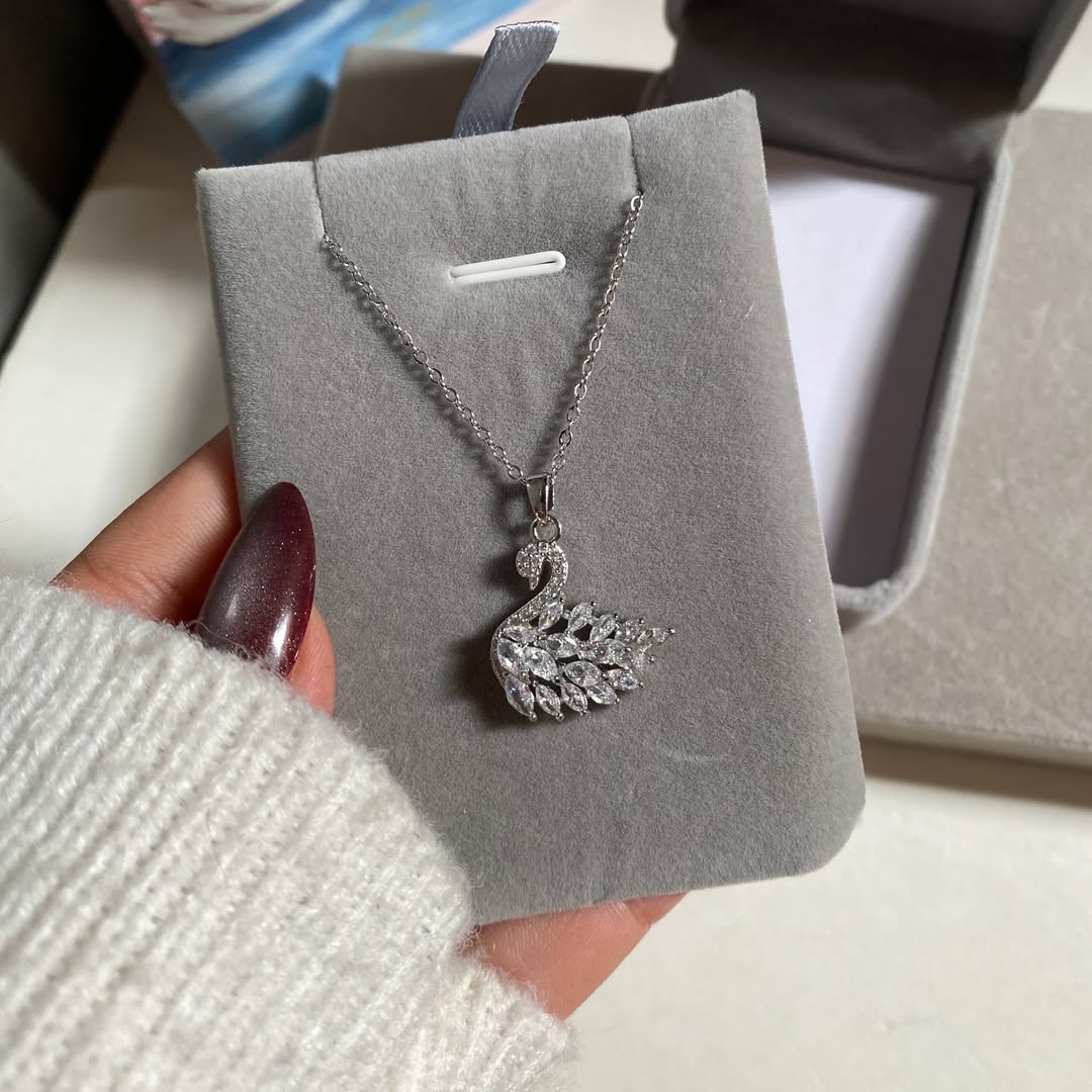 SWAN Necklace