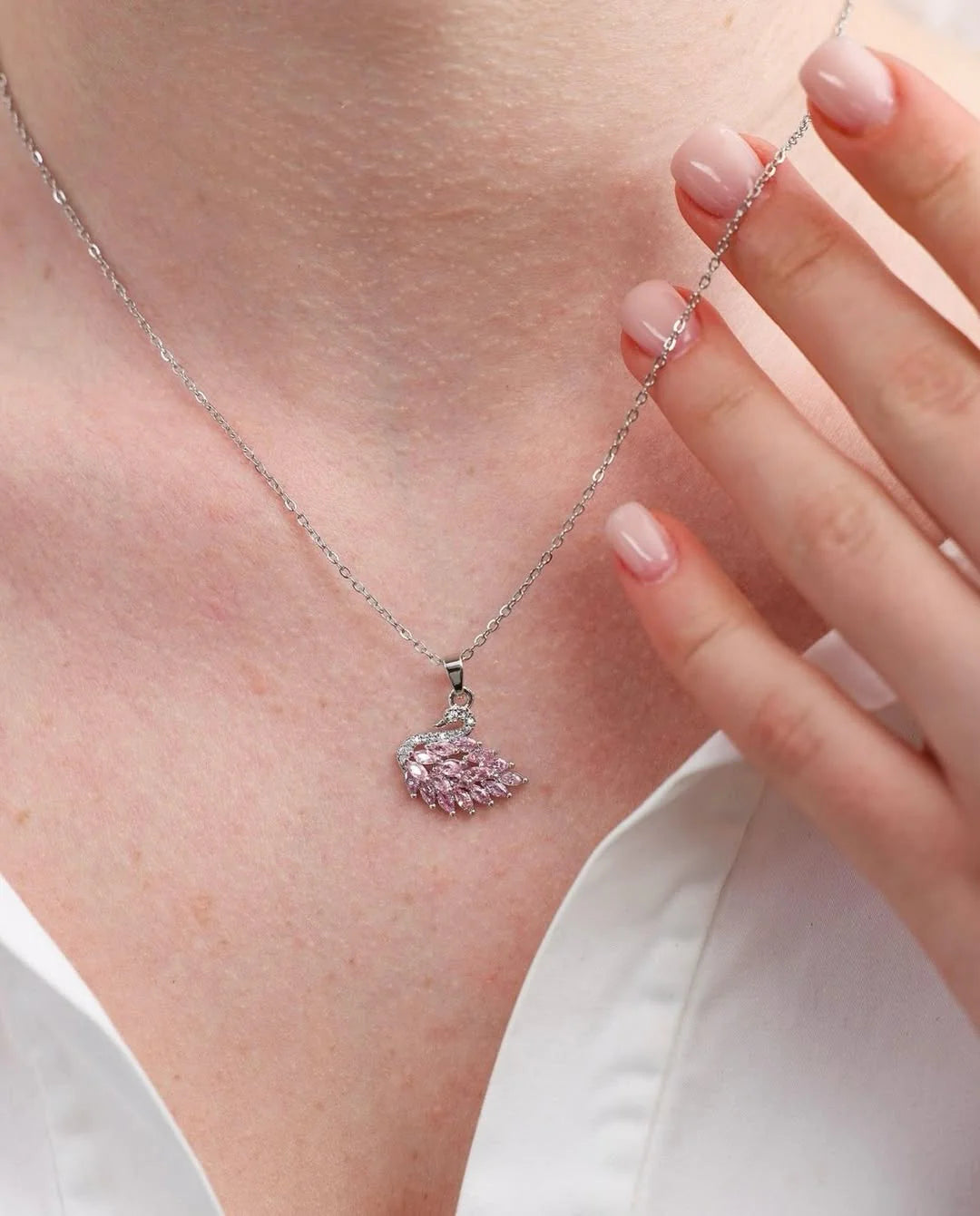 SWAN Necklace