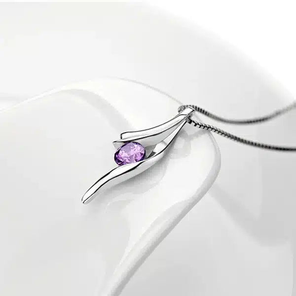 Curve Pendant Necklace | Elvorah