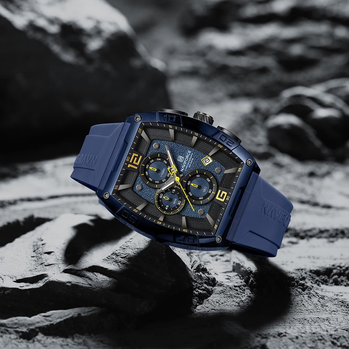 Naviforce ChronoCore Chronograph Watch