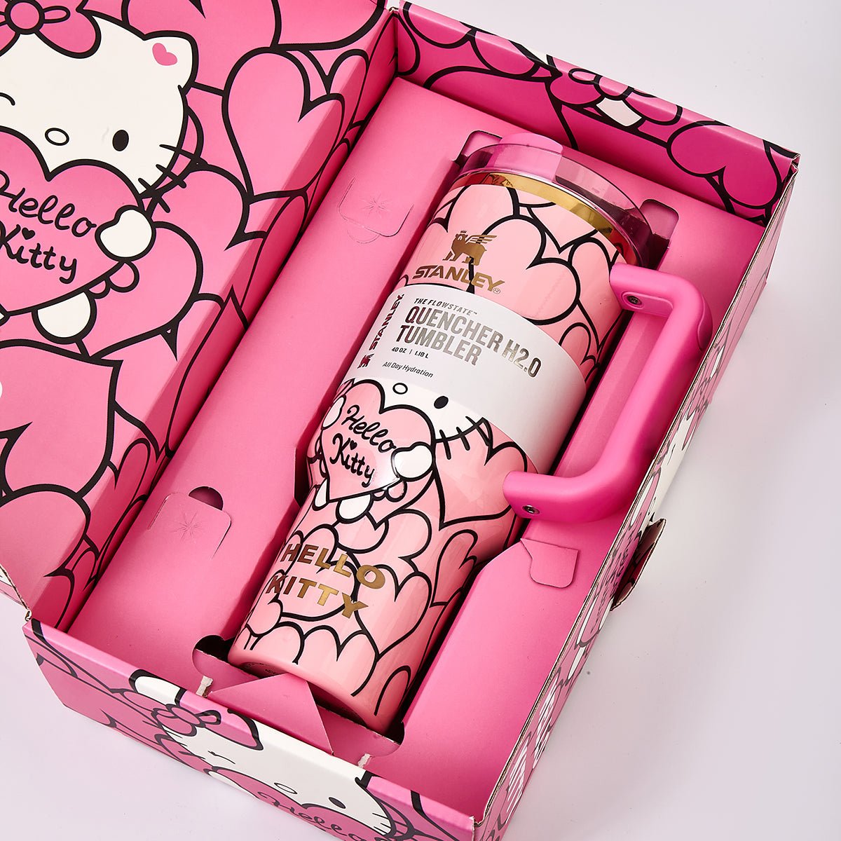 Stanley Hello Kitty Sweet Hearts 40oz Tumble